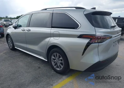 2023 Toyota Sienna Xle z USA, uszkodzony, nr VIN 5TDYRKEC9PS171845